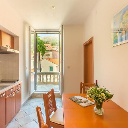 Apartment& Room Lukre / Apartment Lukre With Terrace Dubrovnik Exterior photo